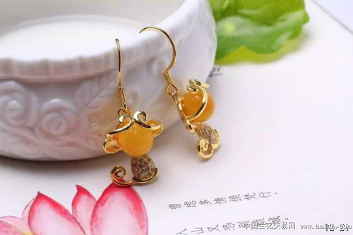 小女孩的小饰品 童趣与个性的精致点缀